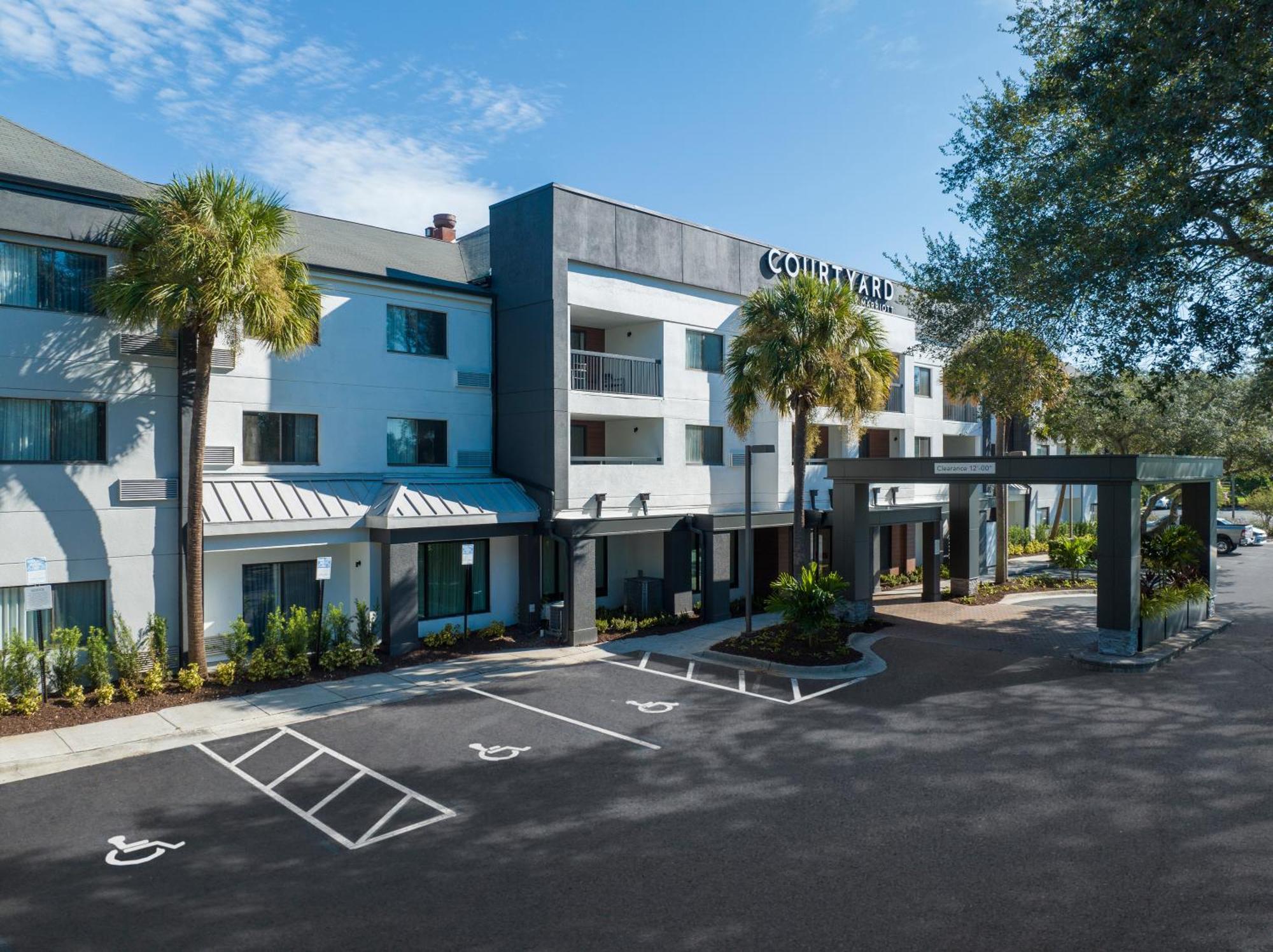 Hotel Courtyard Tampa North / I-75 Fletcher Exterior foto